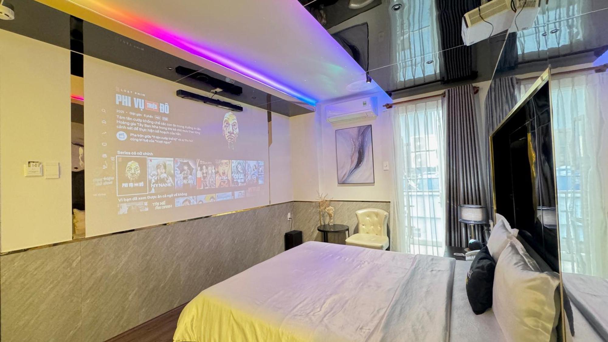 M&H Hotel Ho Chi Minh City Exterior photo