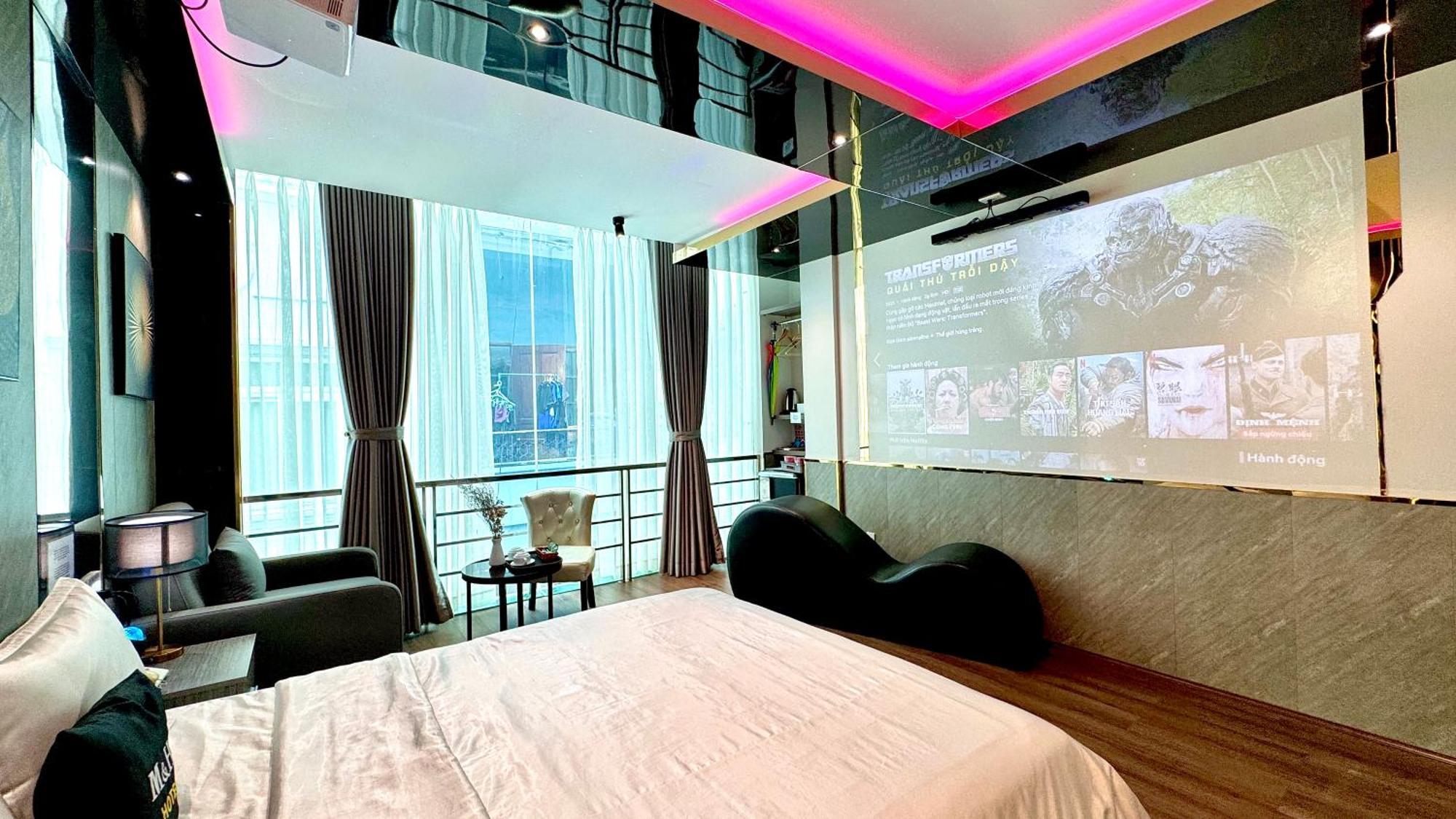 M&H Hotel Ho Chi Minh City Exterior photo